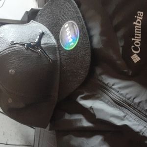 Fitted hats, Lakers. PINK- Spurs/ Mitchell-N-& Ness fitted...Kangol..fitted..Air